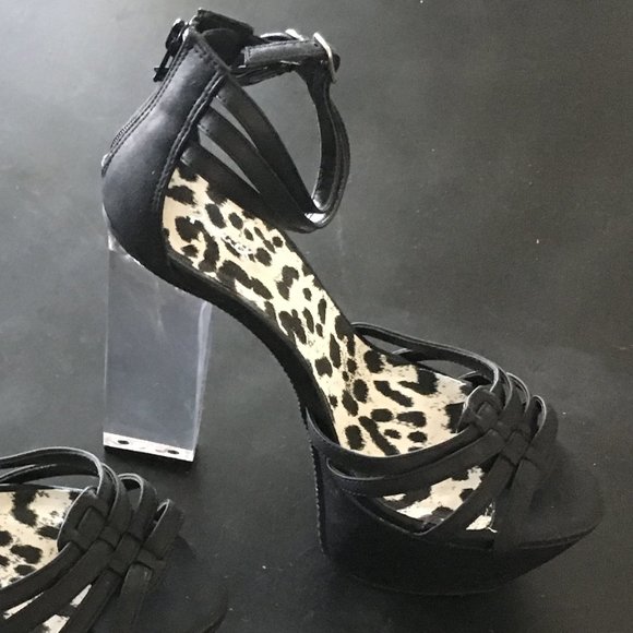 Exhibition 7 1/2 - Picture 2 of 2